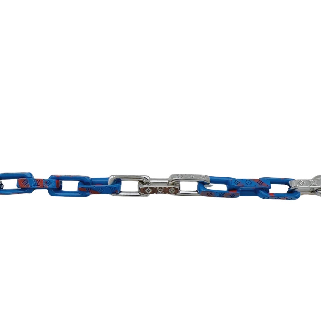 Louis Vuitton Monogram World Tour Bracelet-M1229M